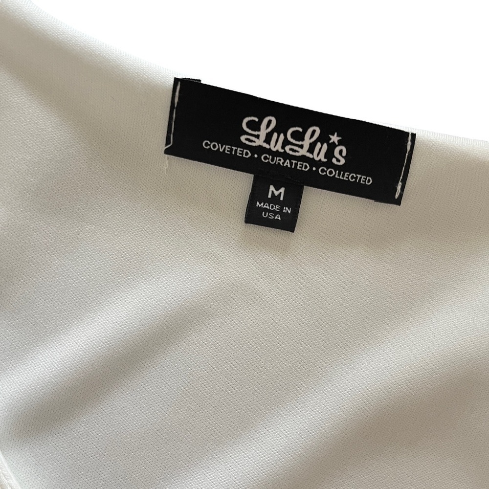 Lulus Guest of Honor White Flounce Sleeve Shift Dress Womens Medium NWT - Picture 6 of 10